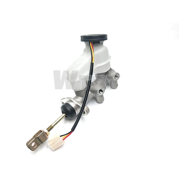 Cilindro maestro de freno para SUZUKI ALTO Hatchback 51100-84310 51100-84320 51100-84321